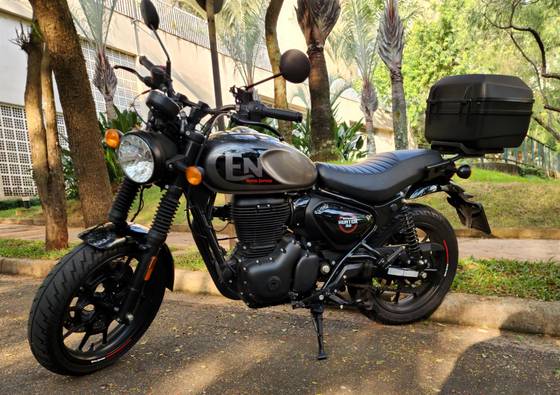 ROYAL ENFIELD HUNTER 350 
